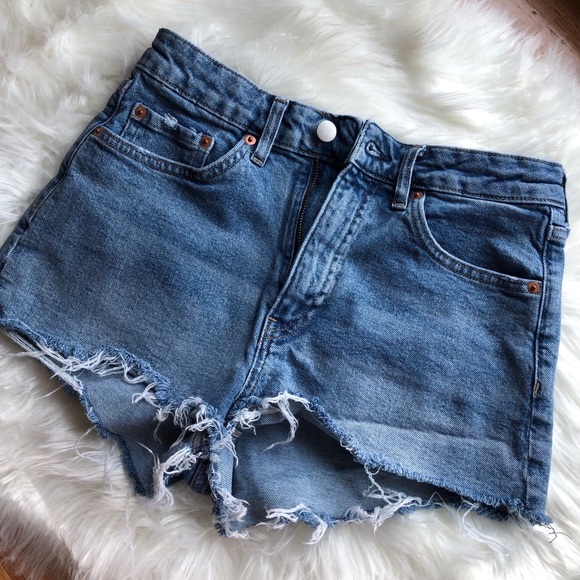 Hi waist jean cutoffs - Picture 2 of 6